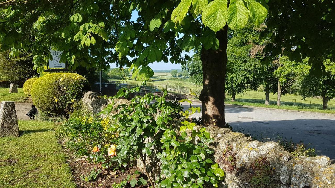 The Royal Oak Duddington Bed & Breakfast Stamford Bagian luar foto